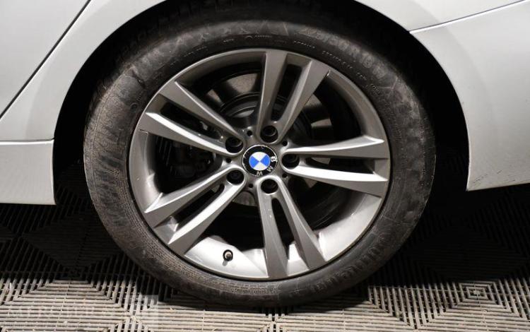 BMW SERIE 3 GRAN TURISMO 318DA 143CH SPORT BLANC EK-139-KL