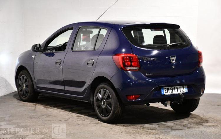 DACIA SANDERO AMBIANCE DCI 75  EM-811-FZ