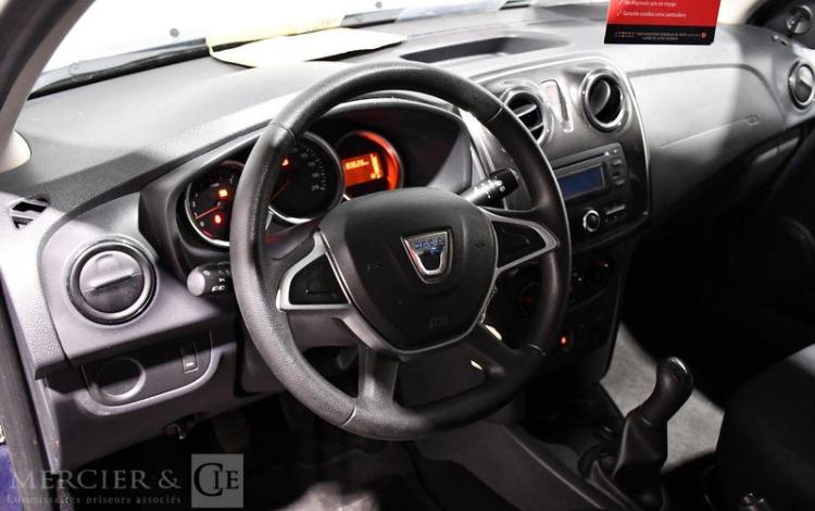 DACIA SANDERO AMBIANCE DCI 75  EM-811-FZ