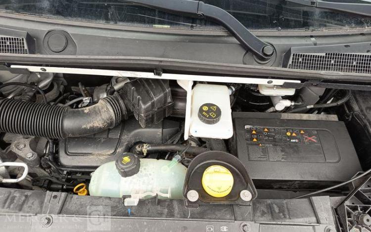 RENAULT TRAFIC 1,6 DCI 16V 120 CV AVEC NACELLE 091F – 9 M – 630 HEURES – ANNEE 2017 BLANC EN-947-BW