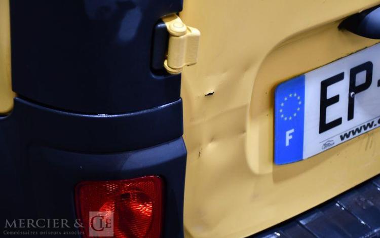 RENAULT KANGOO 2 EXPRESS ENERGY DCI 75 JAUNE EP-620-HS