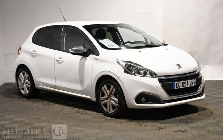 PEUGEOT 208 GENERATION-I 1.2 PURETECH 80CH STYLE BLANC EQ-091-VN