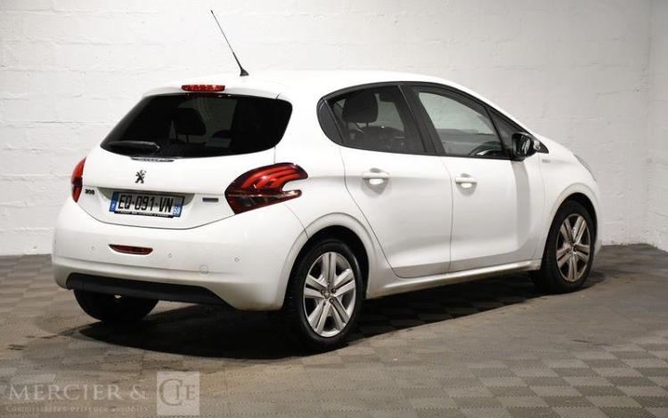 PEUGEOT 208 GENERATION-I 1.2 PURETECH 80CH STYLE BLANC EQ-091-VN