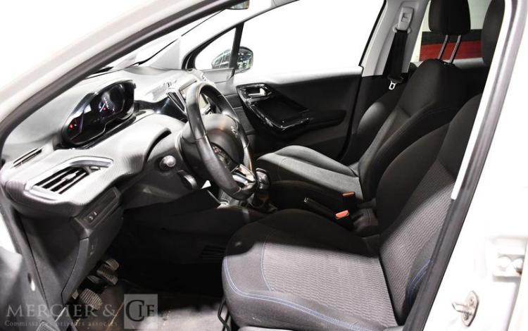 PEUGEOT 208 GENERATION-I 1.2 PURETECH 80CH STYLE BLANC EQ-091-VN