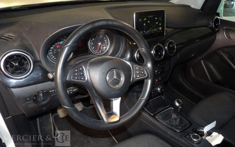 MERCEDES CLASSE B 1.6 180 120CH BLUEEFFICIENCY EDITION INTUITION BLANC EQ-660-JE
