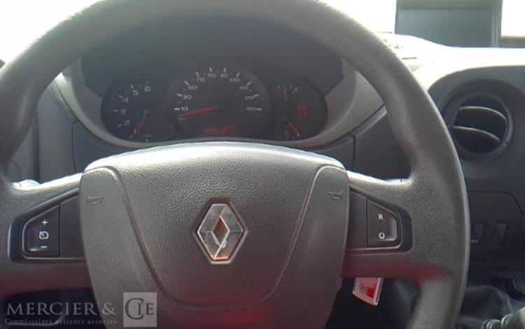 RENAULT MASTER NACELLE SUR VL 12M 1783H BLANC ES-049-CQ