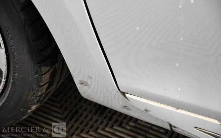 RENAULT CLIO INITIALE PARIS ENERGY DCI110 BEIGE ES-640-LA