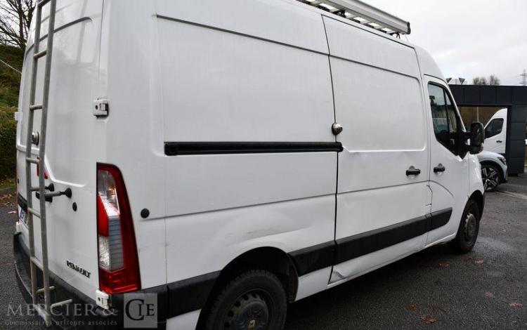 RENAULT MASTER FOURGON 2.3 DCI 110 33 L2H2 GRAND-CONFORT BLANC EV-180-VC