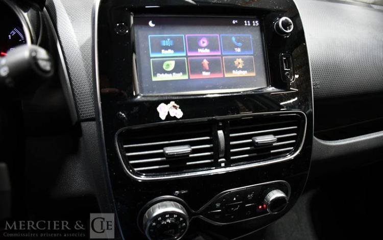 RENAULT CLIO ESTATE 90CH BUSINESS BLANC EV-703-VB