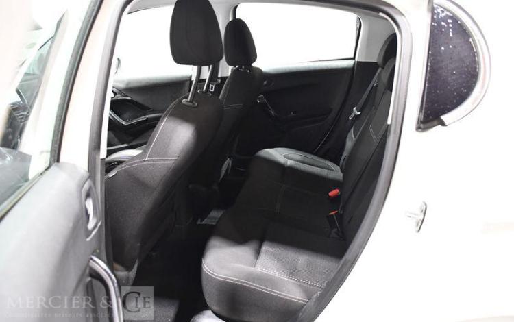 PEUGEOT 208 1.6 BLUEHDI 100 ALLURE BUSINESS BLANC EW-027-AN