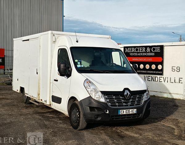 RENAULT MASTER F3500 2.3 DCI 130ch CAISSE GRAND CONFORT – DIESEL – 261535 KMS ANNEE 2018 BLANC EX-035-KC