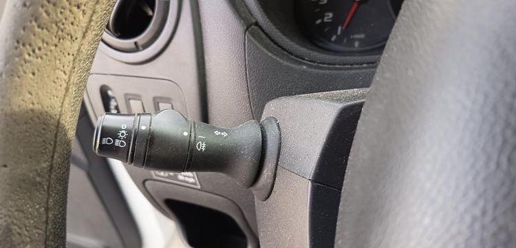 RENAULT MASTER F3500 2.3 DCI 130ch CAISSE GRAND CONFORT – DIESEL – 261535 KMS ANNEE 2018 BLANC EX-035-KC