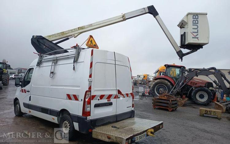 RENAULT MASTER III 2,3 DCI 16V 130CV AVEC NACELLE KLUBB BLANC EX-302-BV