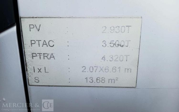 RENAULT MASTER III 2,3 DCI 16V 130CV AVEC NACELLE KLUBB BLANC EX-302-BV