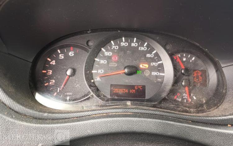 RENAULT MASTER III 2,3 DCI 16V 130CV AVEC NACELLE KLUBB BLANC EX-302-BV