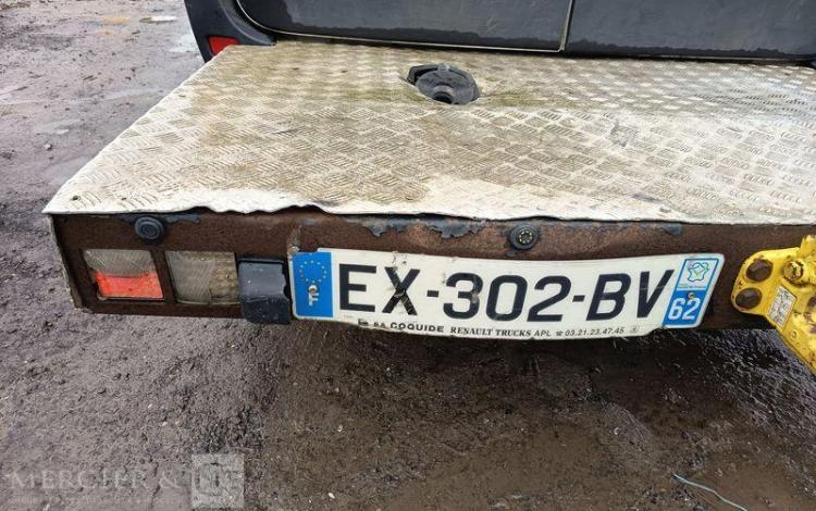 RENAULT MASTER III 2,3 DCI 16V 130CV AVEC NACELLE KLUBB BLANC EX-302-BV