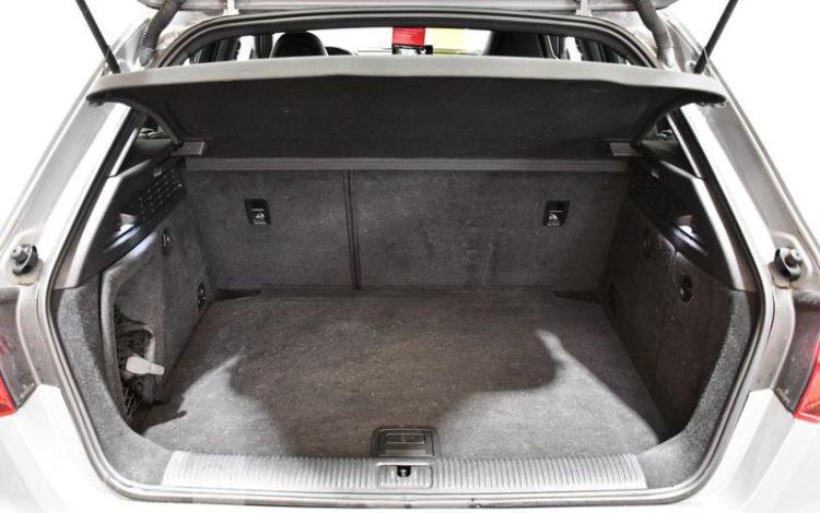 AUDI RS3 SPORTBACK 2.5 TFSI 400ch QUATTRO S-TRONIC GRIS EY-964-NJ