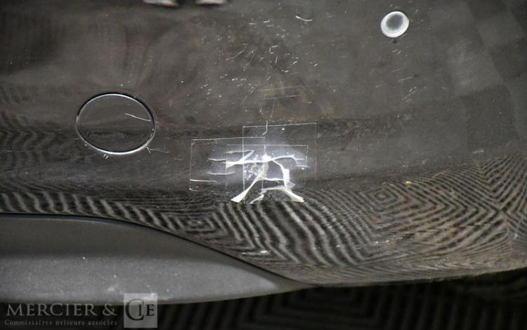 PEUGEOT 208 STYLE NOIRE EZ-068-GC