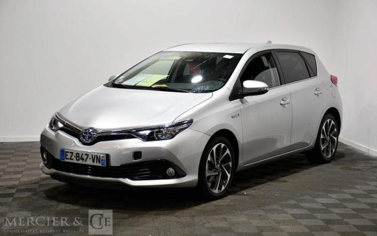 TOYOTA AURIS 1.8 HSD 136H 100ch FULL-HYBRID DESIGN  BVA GRIS EZ-847-VN