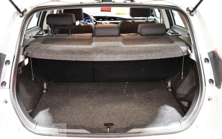 TOYOTA AURIS 1.8 HSD 136H 100ch FULL-HYBRID DESIGN  BVA GRIS EZ-847-VN