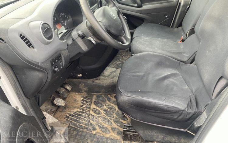 PEUGEOT PARTNER STD 100CH PACK BLANC FB-073-HS