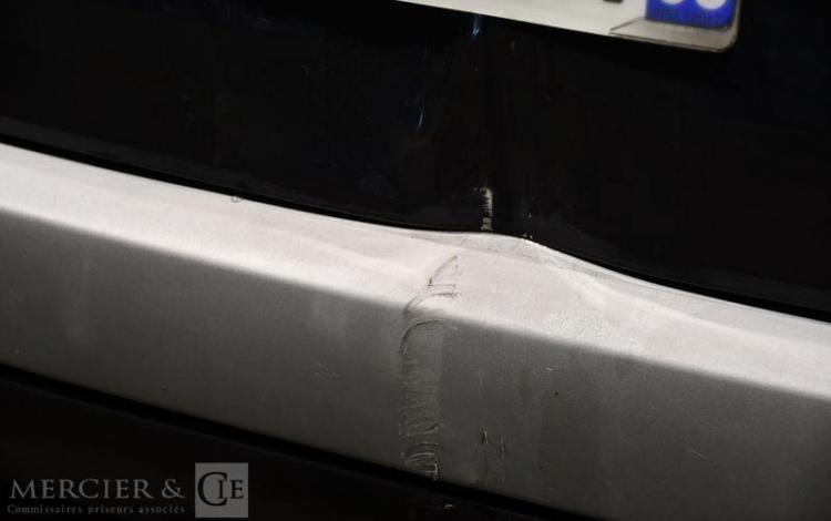 DACIA DUSTER PRESTIGE DCI 110 4X2  FB-423-DR