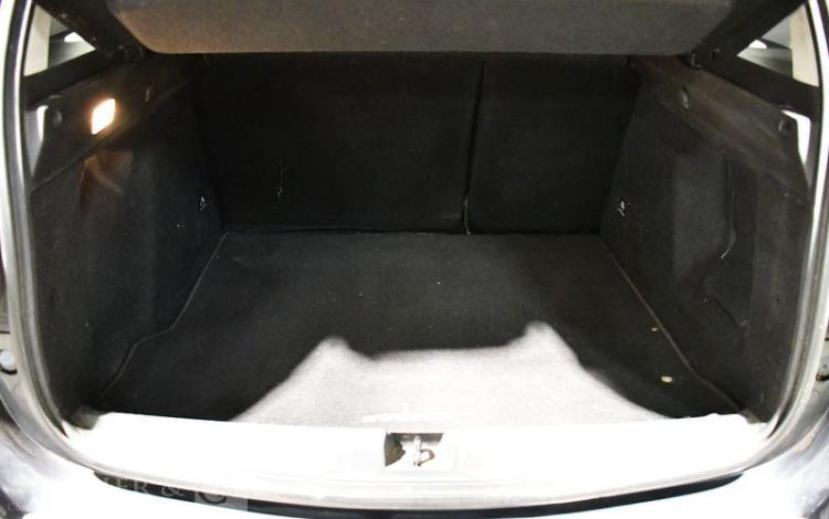 DACIA DUSTER PRESTIGE DCI 110 4X2  FB-423-DR