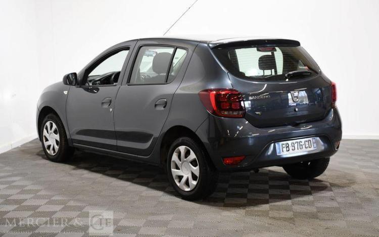 DACIA SANDERO 0,9 TCE 90 AMBIANCE GRIS FB-976-CD