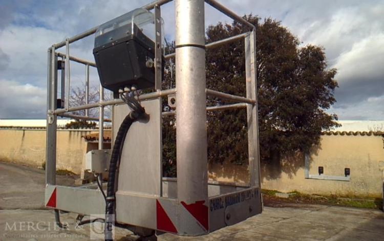 MULTITEL 35-120 NACELLE SUR VL MULTITEL 22M MT 222  3191H ROUGE FC-052-AD