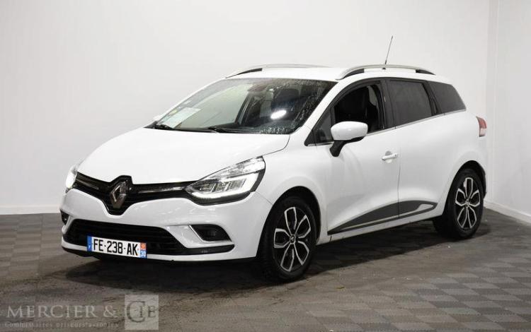 RENAULT CLIO ESTATE 90CH INTENS BLANC FE-238-AK