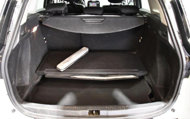 RENAULT CLIO ESTATE 90CH INTENS BLANC FE-238-AK