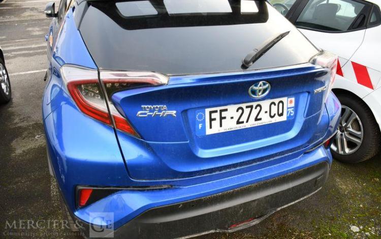 TOYOTA C-HR BLEU FF-272-CQ