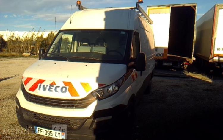 IVECO 35-140 FOURGON BLANC FF-395-CY