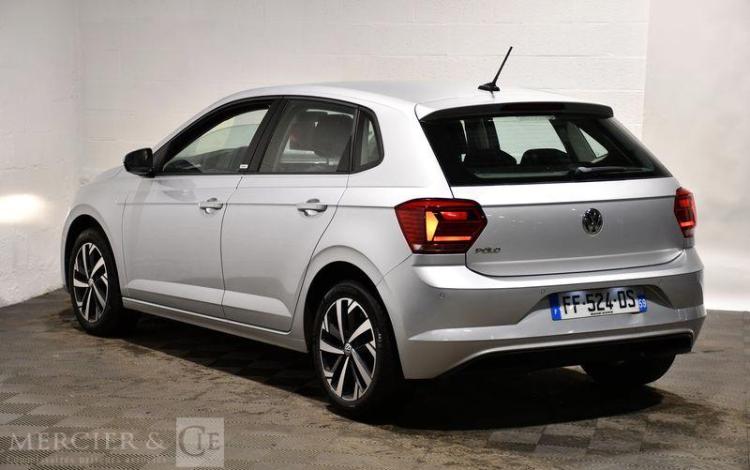 VOLKSWAGEN POLO    1,0 TSI 95 CONNECT GRIS FF-524-DS