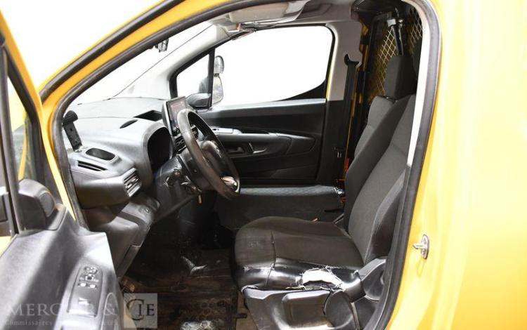 CITROEN BERLINGO VAN TAILLE M CLUB BLUEHDI 130CH EAT8
 JAUNE FF-648-ZR