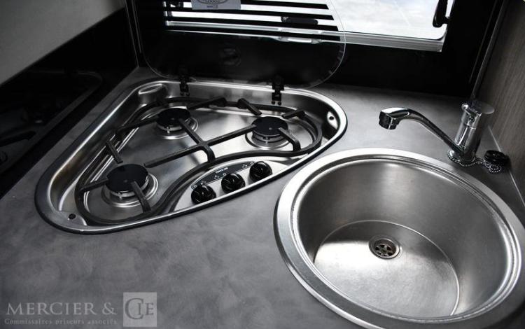 CHALLENGER CAMPING CAR PROFILE GRAPHIT 358  EDITION  CHASSIS FORD TRANSIT 170CV  FF-788-ZR