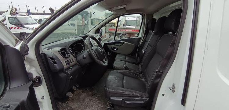 RENAULT TRAFIC III 1,6 DCI 16V ENERGY DIESEL AVEC NACELLE KLUBB K21 – 9 M – 1201 HEURES BLANC FG-256-YR