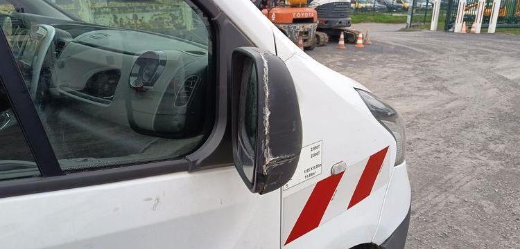 RENAULT TRAFIC III 1,6 DCI 16V ENERGY DIESEL AVEC NACELLE KLUBB K21 – 9 M – 1201 HEURES BLANC FG-256-YR