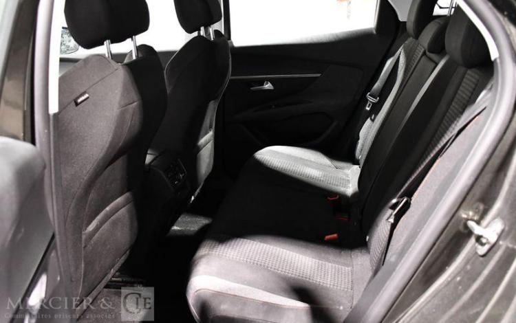 PEUGEOT 3008 1,2 E-THP ACTIVE VERT FG-363-RQ