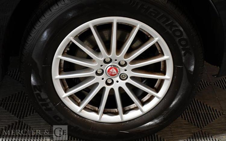 JAGUAR F-PACE 2,0 D 180 R-SPORT AWD BVA NOIR FG-667-VN