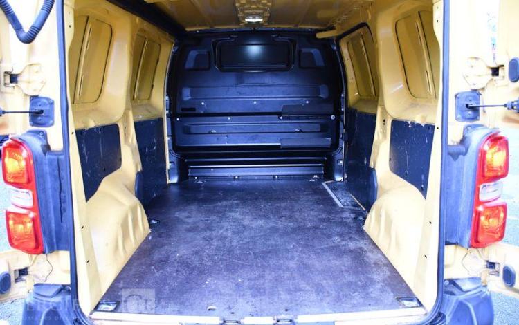 CITROEN JUMPY STD BLUEHDI 95CH BVM TAILLE M CONFORT
 JAUNE FH-505-ZD