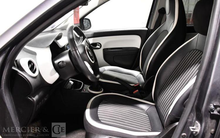 RENAULT TWINGO INTENS TCE 95 GRIS FH-682-CA