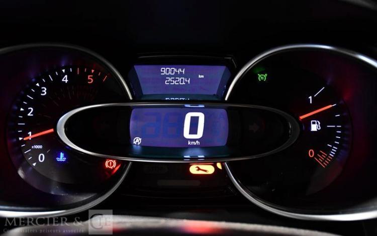 RENAULT CLIO IV SOCIETE 1.5 DCI 75ch ENERGY BUSINESS REVERSIBLE BLANC FJ-946-AB
