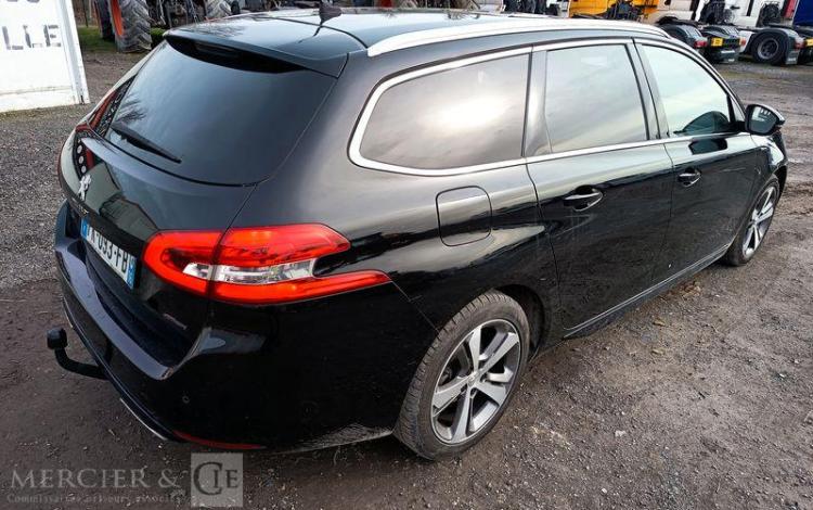 PEUGEOT 308 SW 1,6 BLUEHDI 120 S&S GT LINE – DIESEL – 136797 KMS – ANNEE 2019 BLANC FK-093-FB