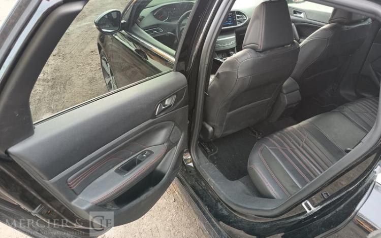 PEUGEOT 308 SW 1,6 BLUEHDI 120 S&S GT LINE – DIESEL – 136797 KMS – ANNEE 2019 BLANC FK-093-FB