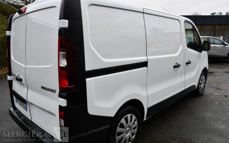 RENAULT TRAFIC L1H1 GCF 1200 DCI 120 BLANC FK-535-LL