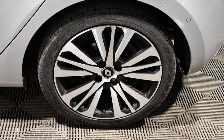 RENAULT CLIO INITIALE PARIS BLUE DCI 115 GRIS FL-147-BT