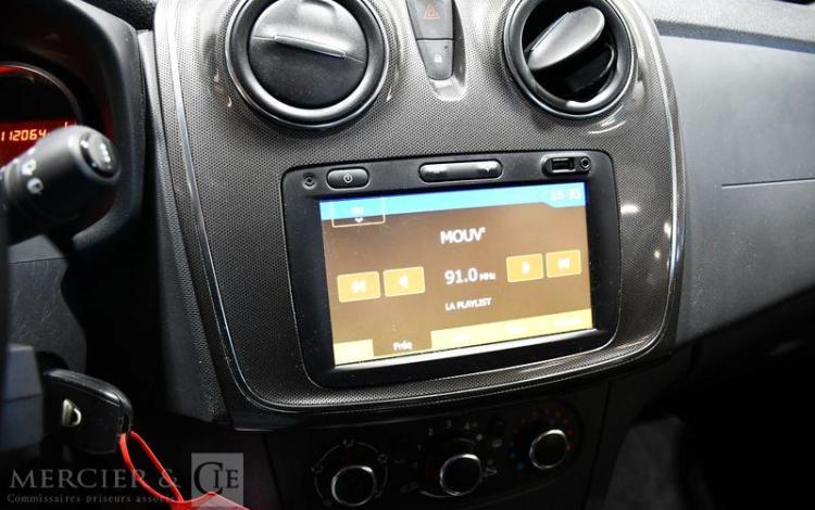 DACIA SANDERO STEPWAY BLUE DCI 95 BLANC FL-434-AY