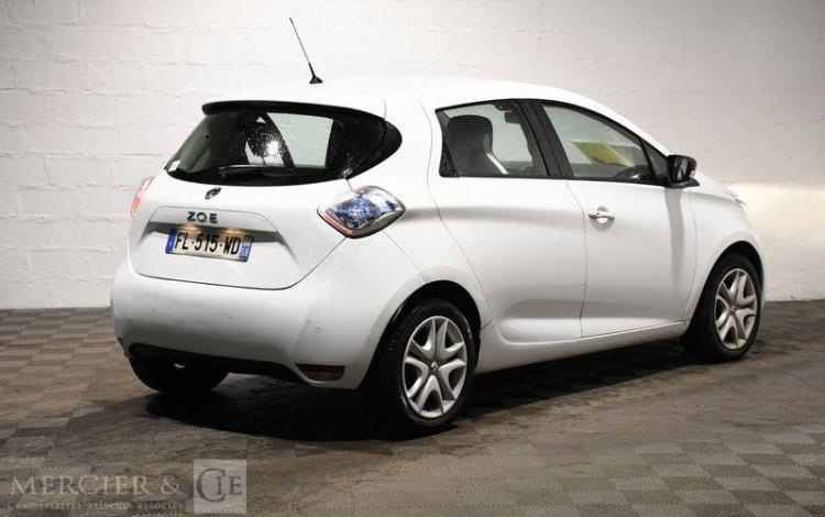 RENAULT ZOE BUS MB 12R BLANC FL-515-WD