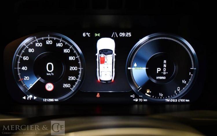 VOLVO XC90 T8 R-DESIGN BLANC FL-578-LE